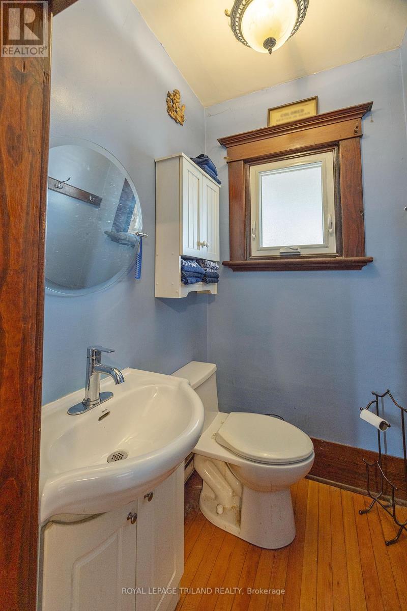 983 Ormsby Street, London East, Ontario  N5Z 1K5 - Photo 15 - X12311339
