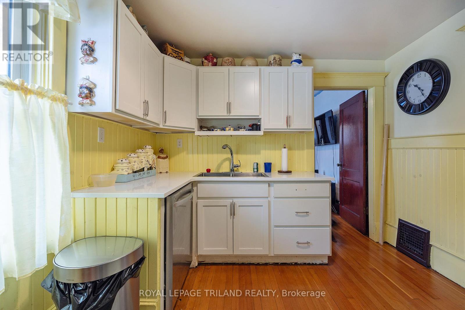 983 Ormsby Street, London East, Ontario  N5Z 1K5 - Photo 20 - X12311339