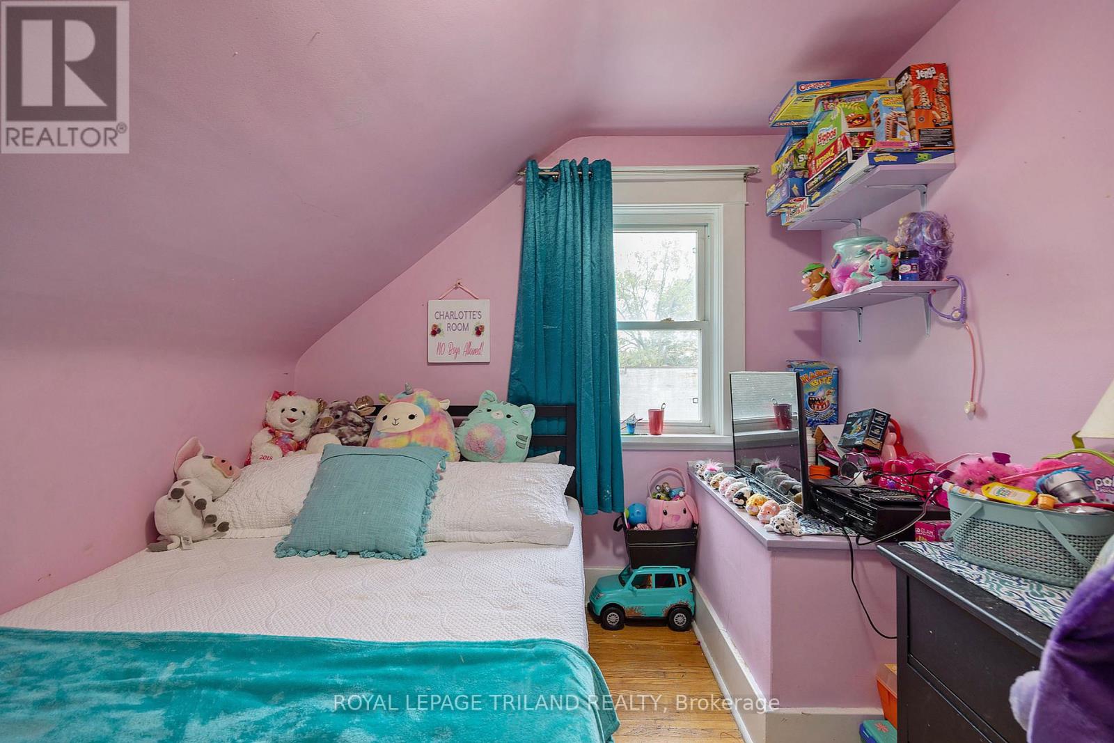 983 Ormsby Street, London East, Ontario  N5Z 1K5 - Photo 25 - X12311339