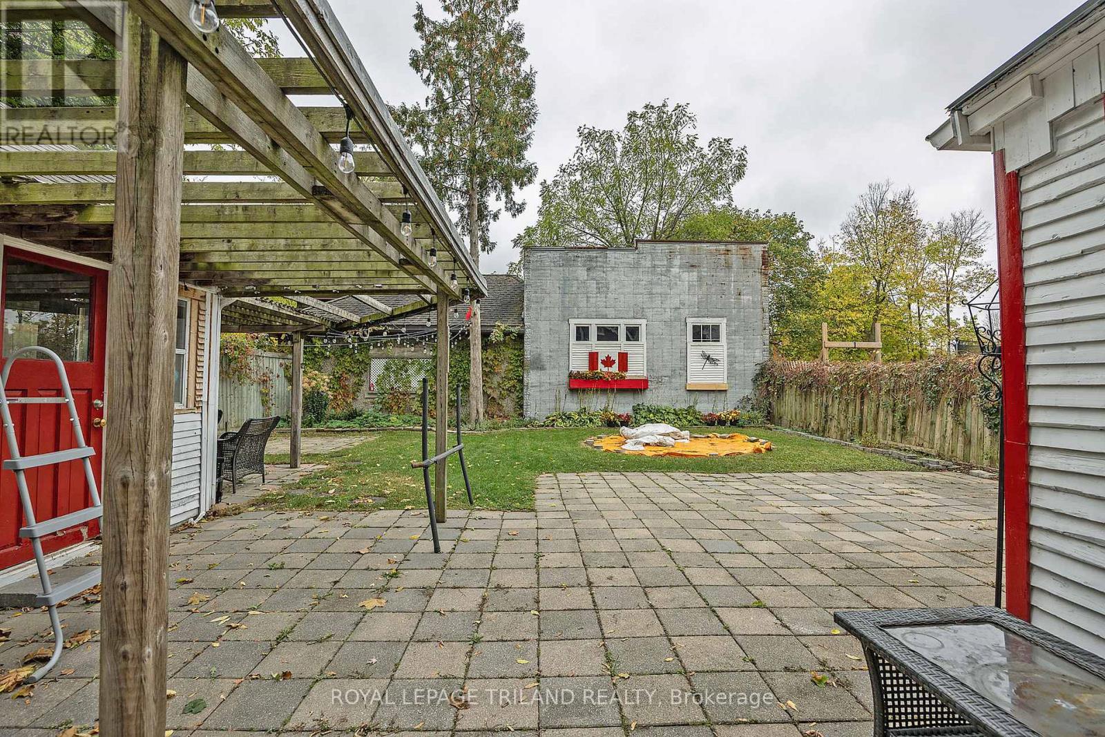983 Ormsby Street, London East, Ontario  N5Z 1K5 - Photo 28 - X12311339