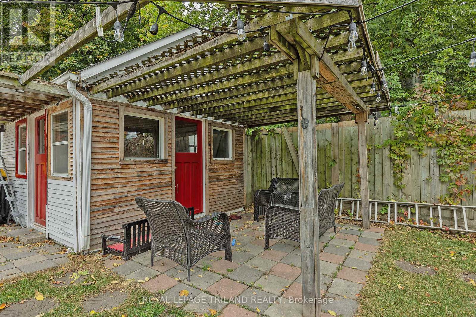 983 Ormsby Street, London East, Ontario  N5Z 1K5 - Photo 32 - X12311339
