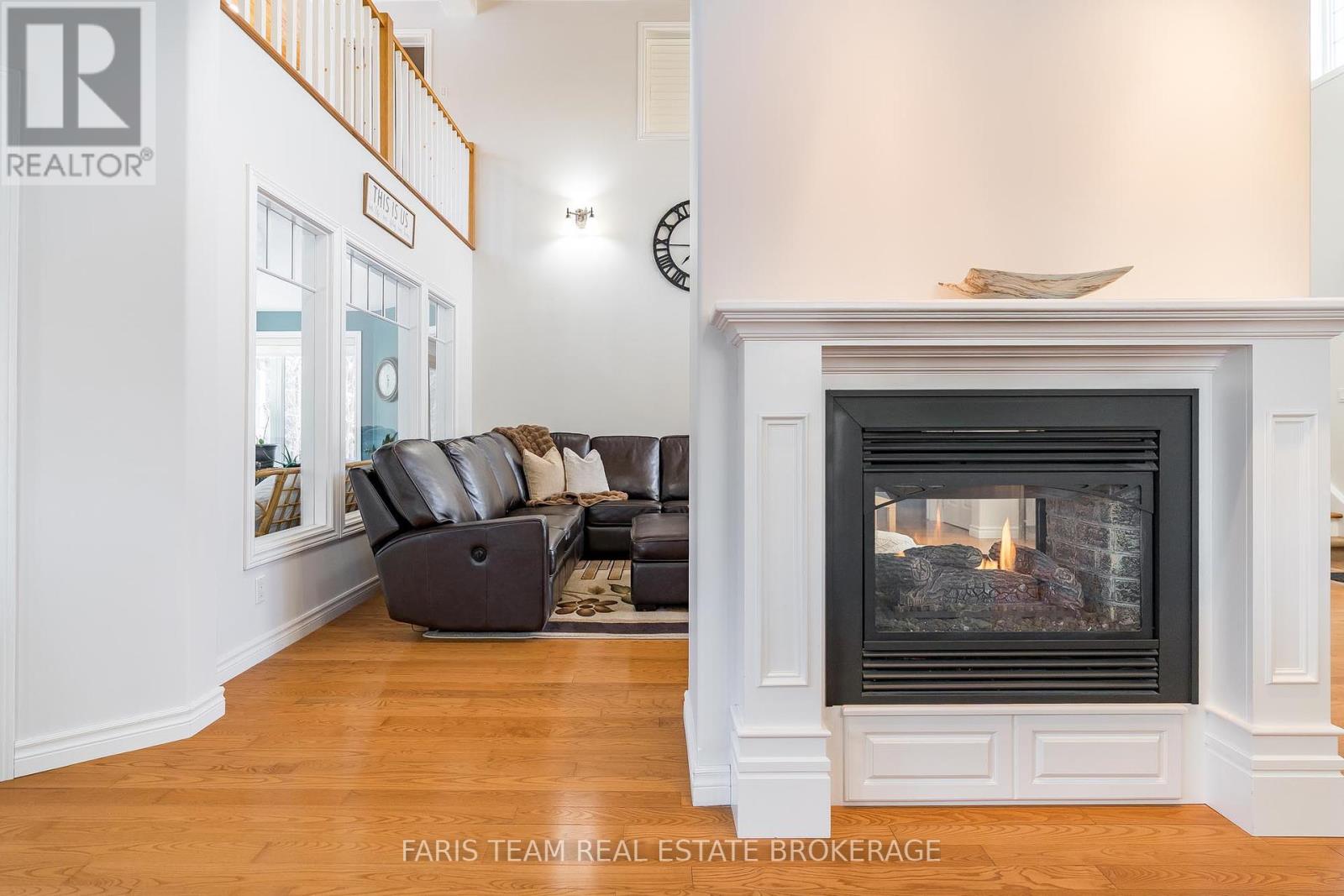 91 Maryjane Road, Tiny, Ontario  L0L 2T0 - Photo 13 - S12307236