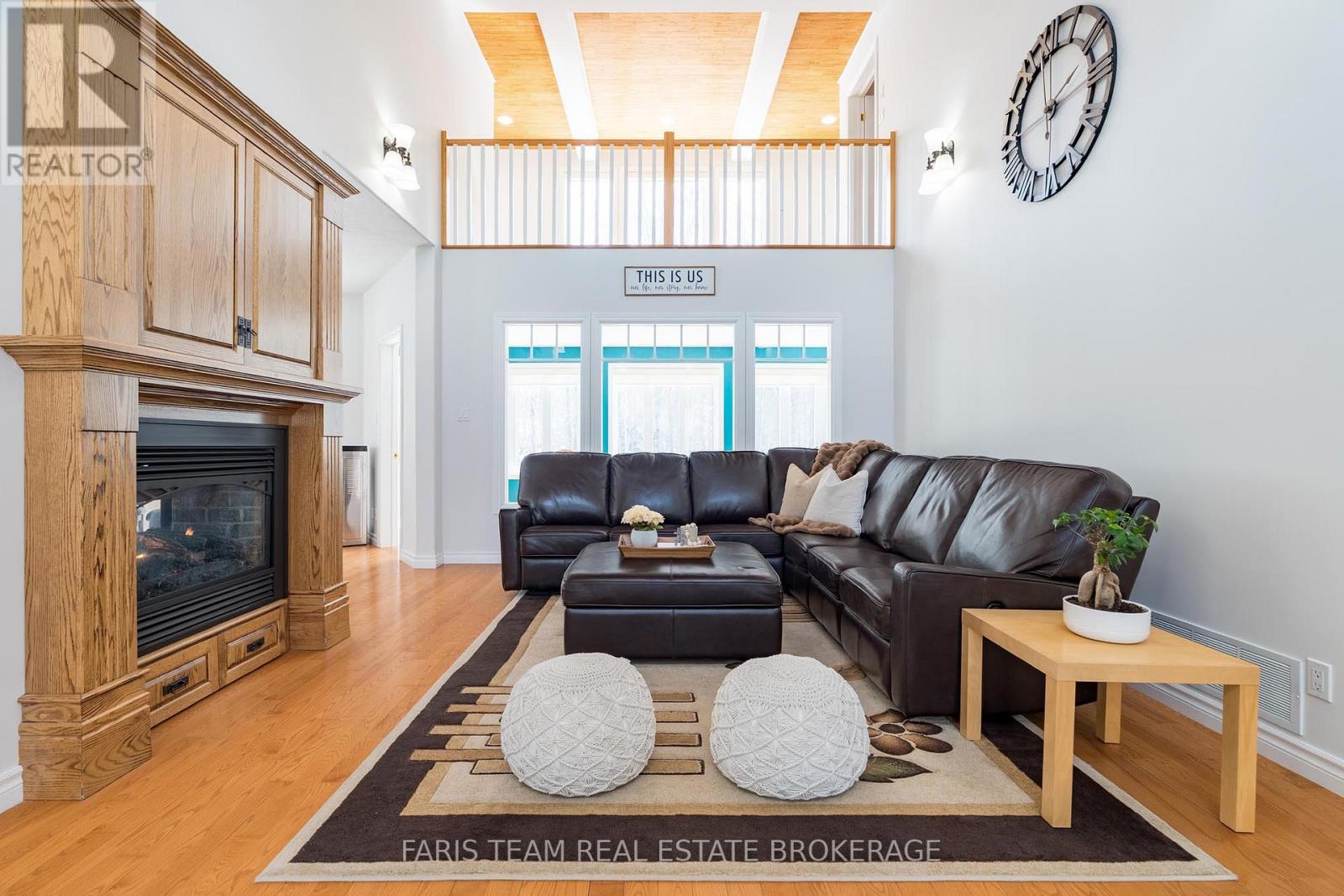 91 Maryjane Road, Tiny, Ontario  L0L 2T0 - Photo 15 - S12307236