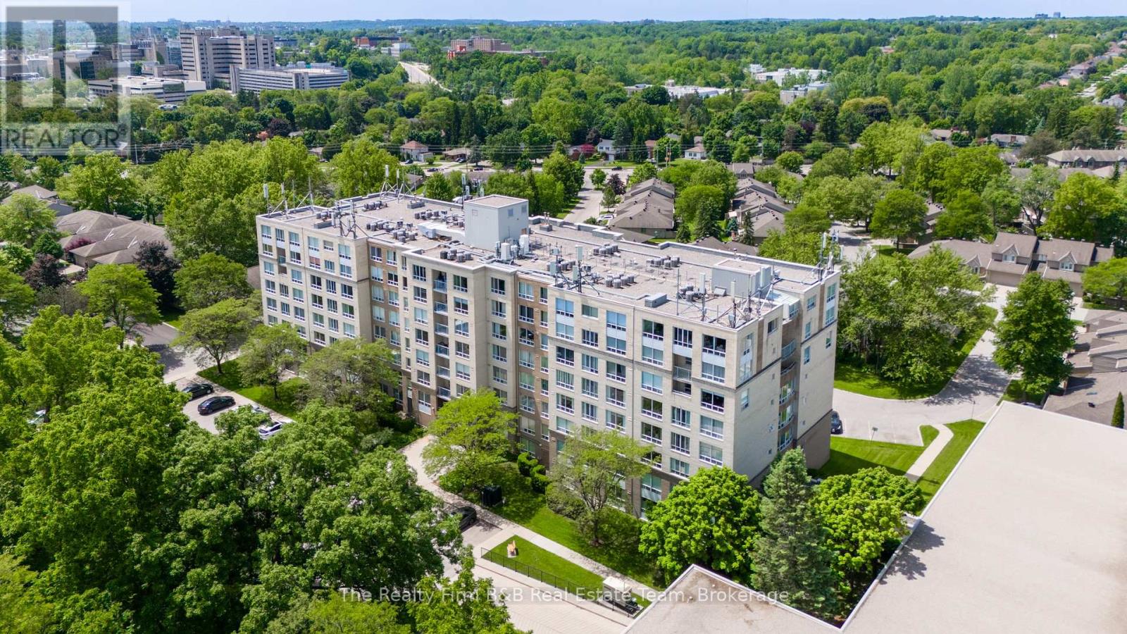 611 - 1510 Richmond Street, London North, Ontario  N6G 4V2 - Photo 2 - X12311401