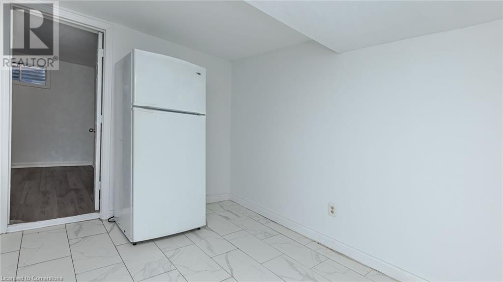 3 Mornington Drive, Hamilton, Ontario  L9B 1Z3 - Photo 38 - 40749900