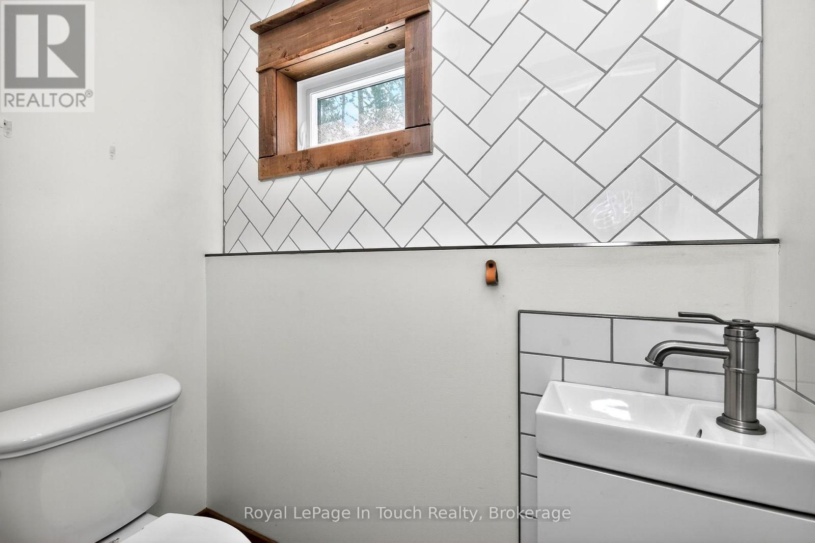 91 Andrew Drive, Tiny, Ontario  L9M 0B4 - Photo 29 - S12311318