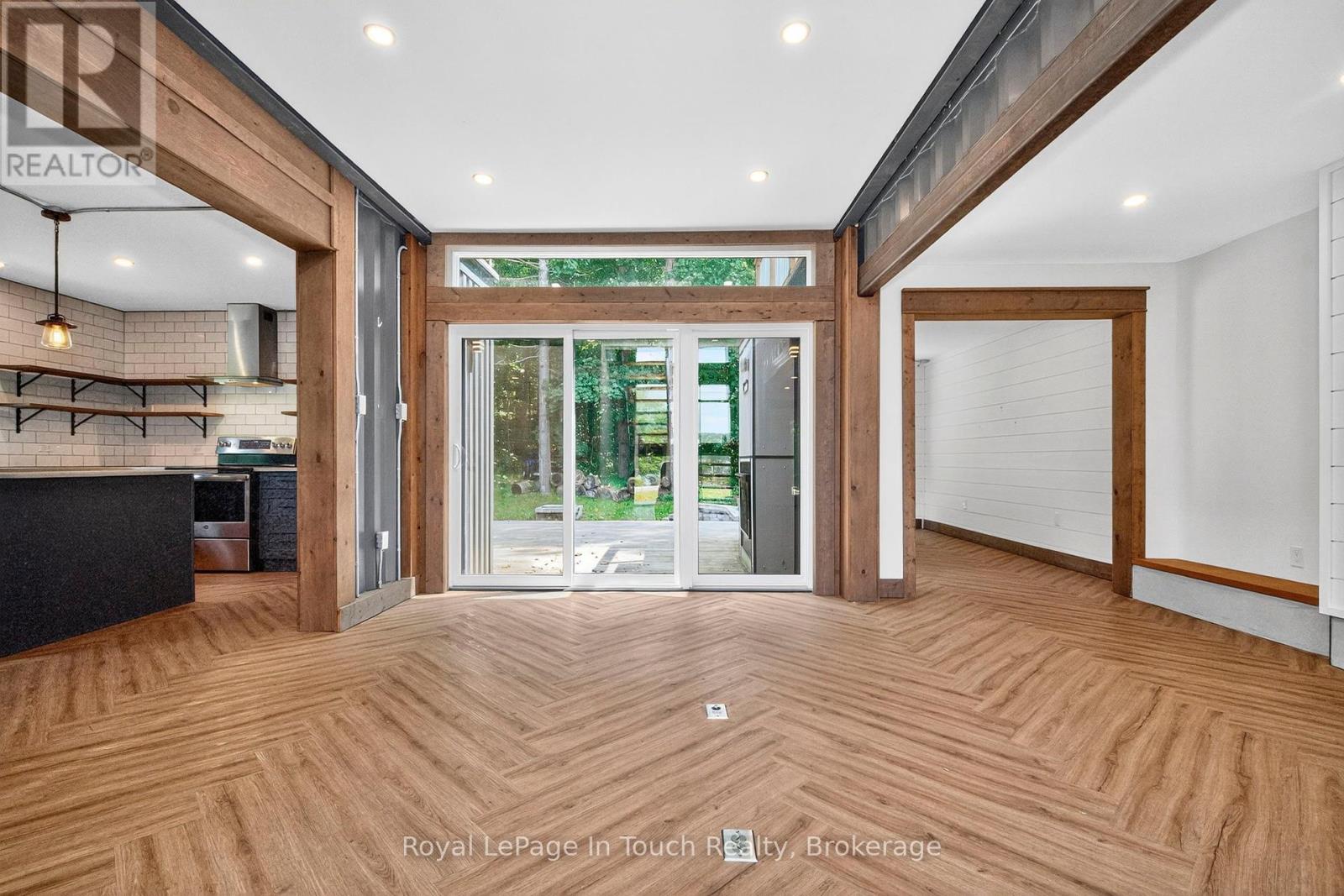 Property at 91 ANDREW DRIVE image 3