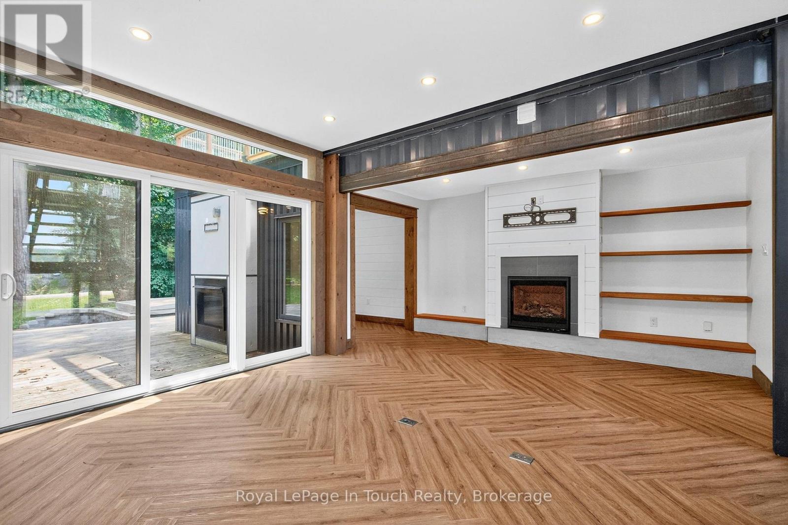 Property at 91 ANDREW DRIVE image 5