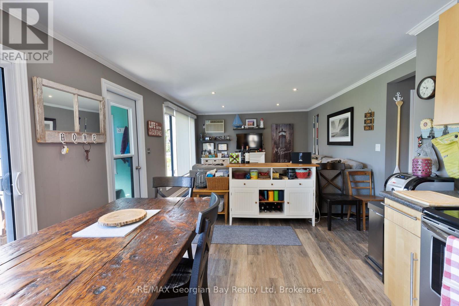 Property at 46 FOREST HARBOUR PARKWAY image 4