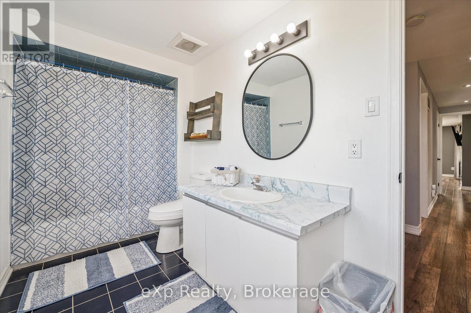 8 Lanercost Way, Brampton, Ontario  L6Z 4J5 - Photo 26 - W12311366