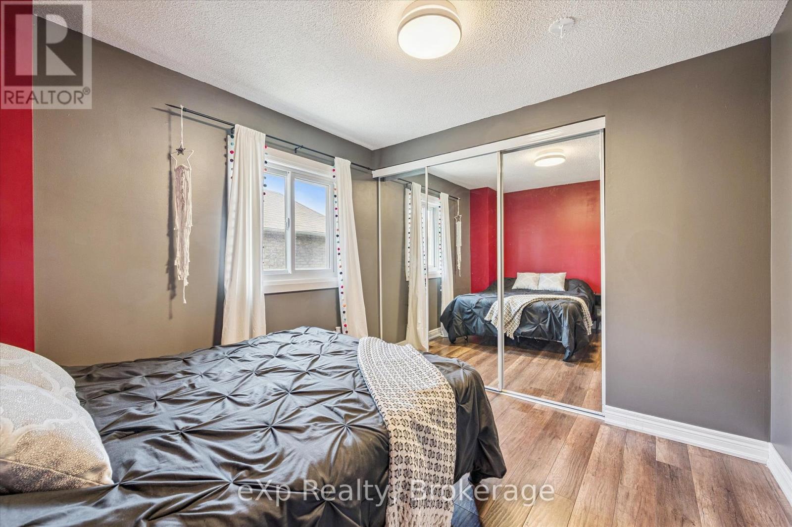 8 Lanercost Way, Brampton, Ontario  L6Z 4J5 - Photo 28 - W12311366