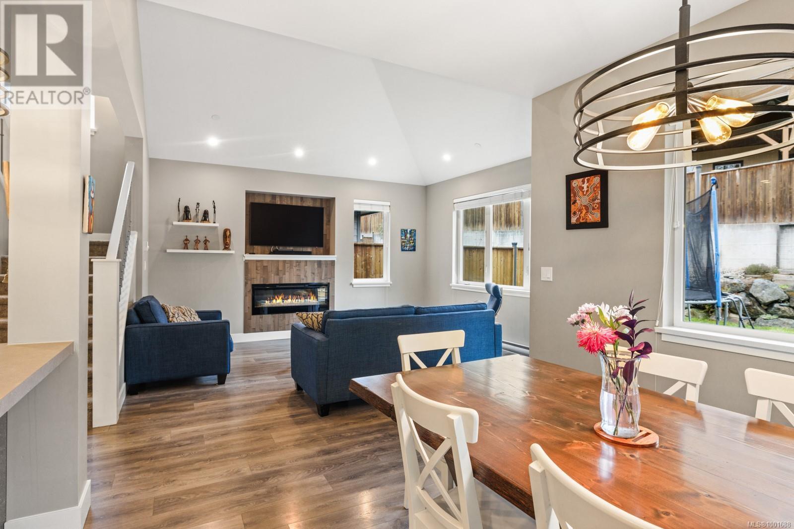 Property at 6512 Arranwood Dr image 1