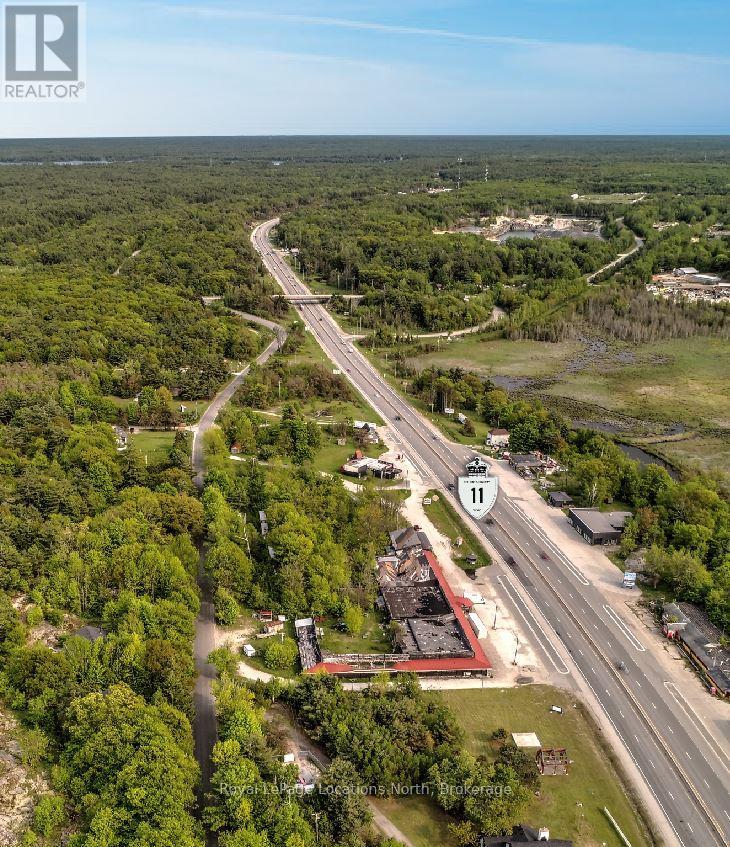 2246 11 Highway N, Gravenhurst, Ontario  P0E 1G0 - Photo 4 - X12311320