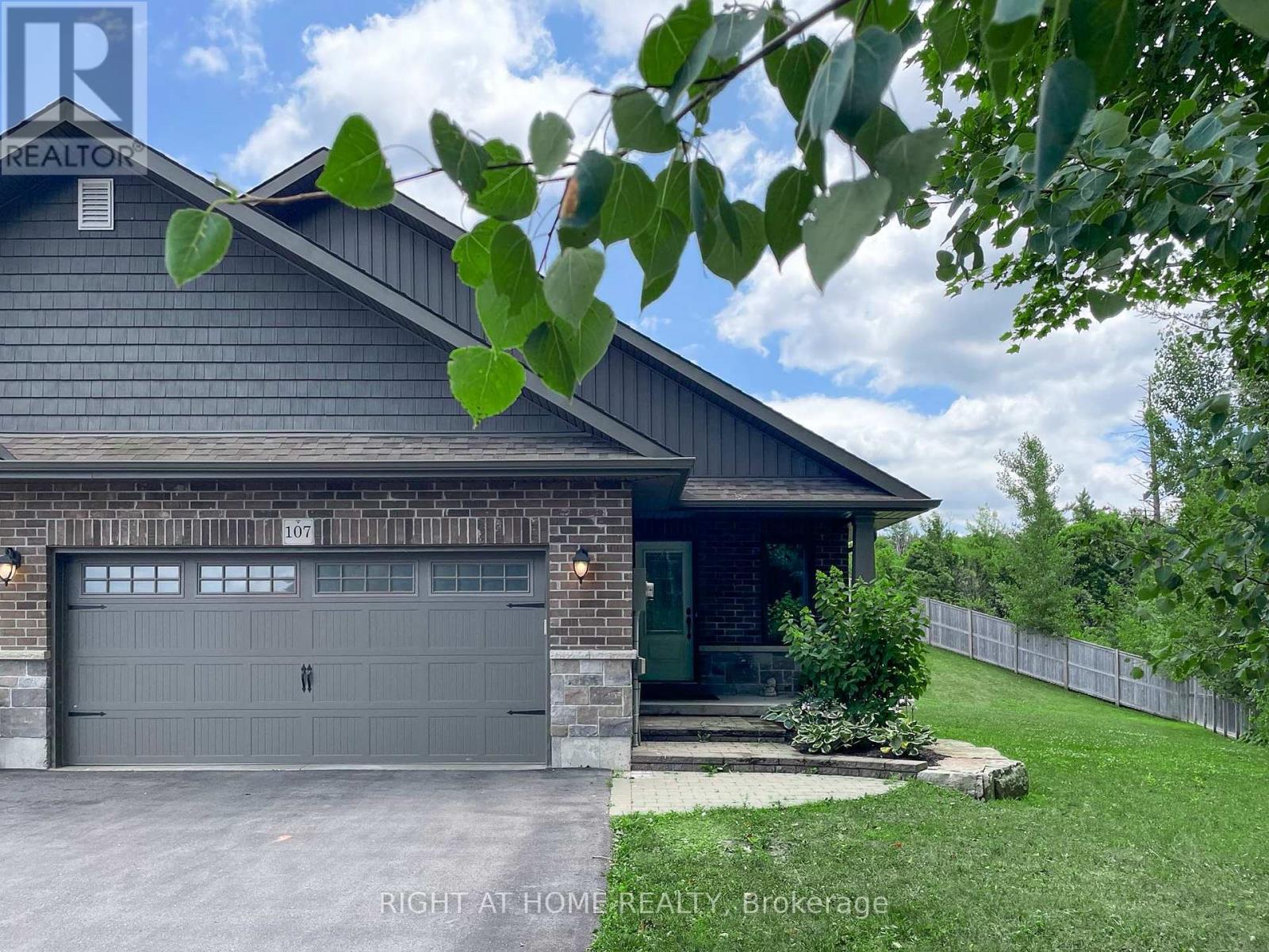107 ASPEN DRIVE, Quinte West, Ontario