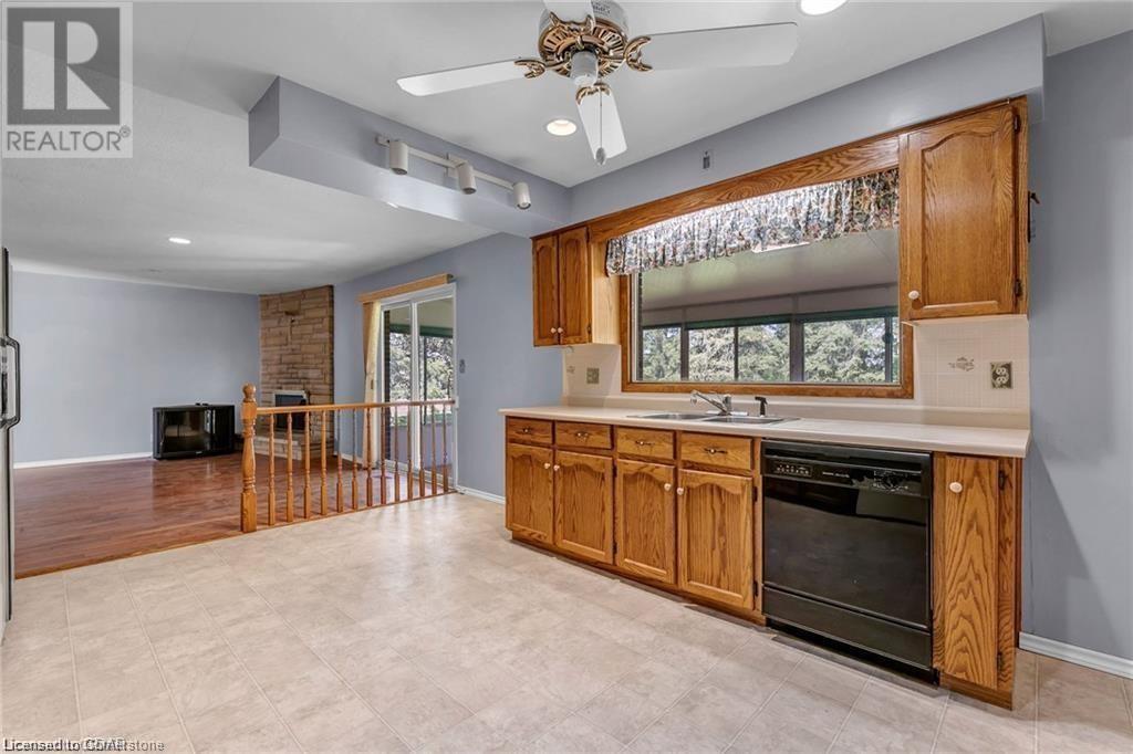 462 Arkell Road, Puslinch, Ontario  N1H 6H8 - Photo 12 - 40706046