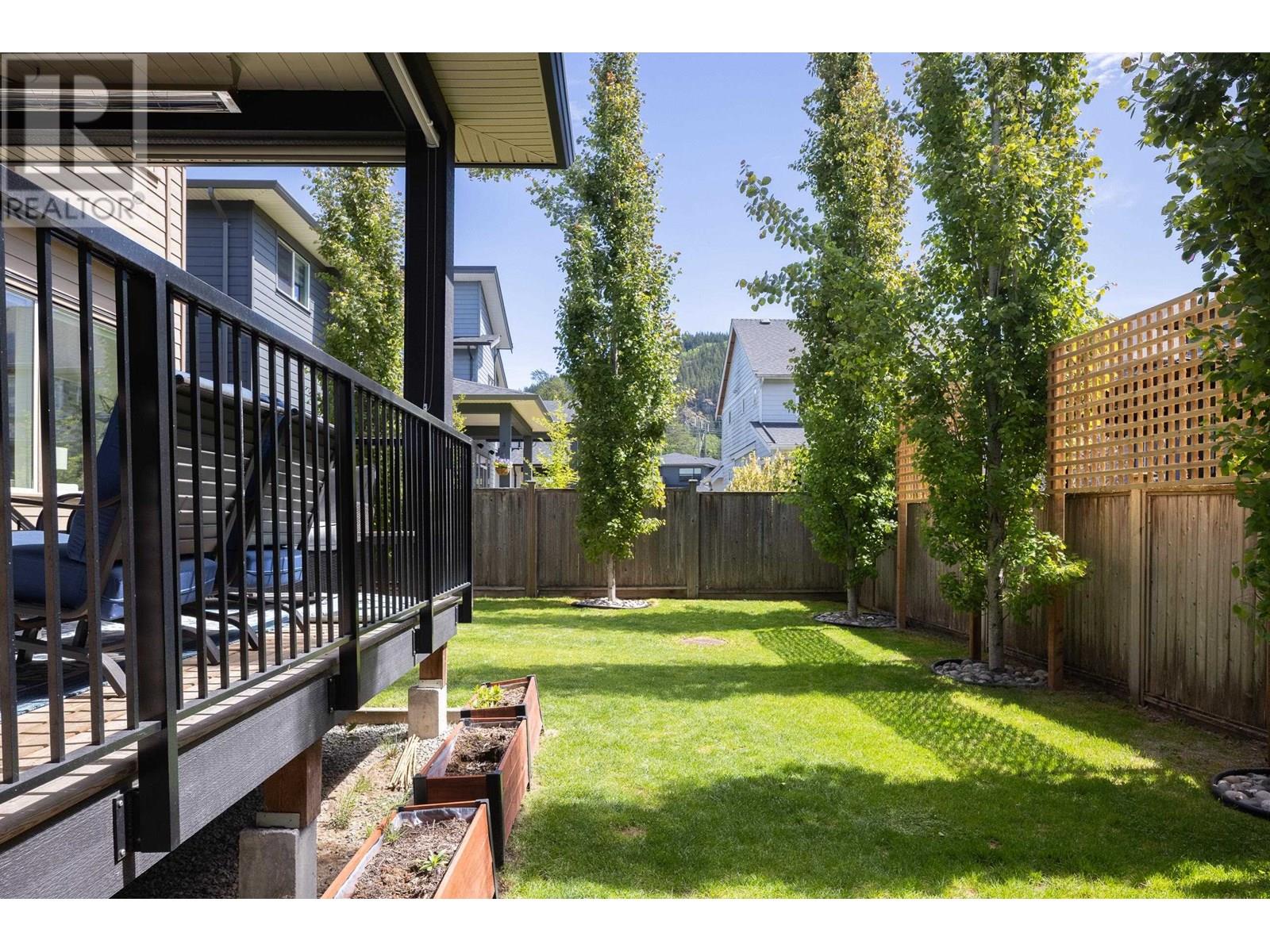 1706 Sparrow Way, Squamish, British Columbia  V8B 0V3 - Photo 19 - R2987709