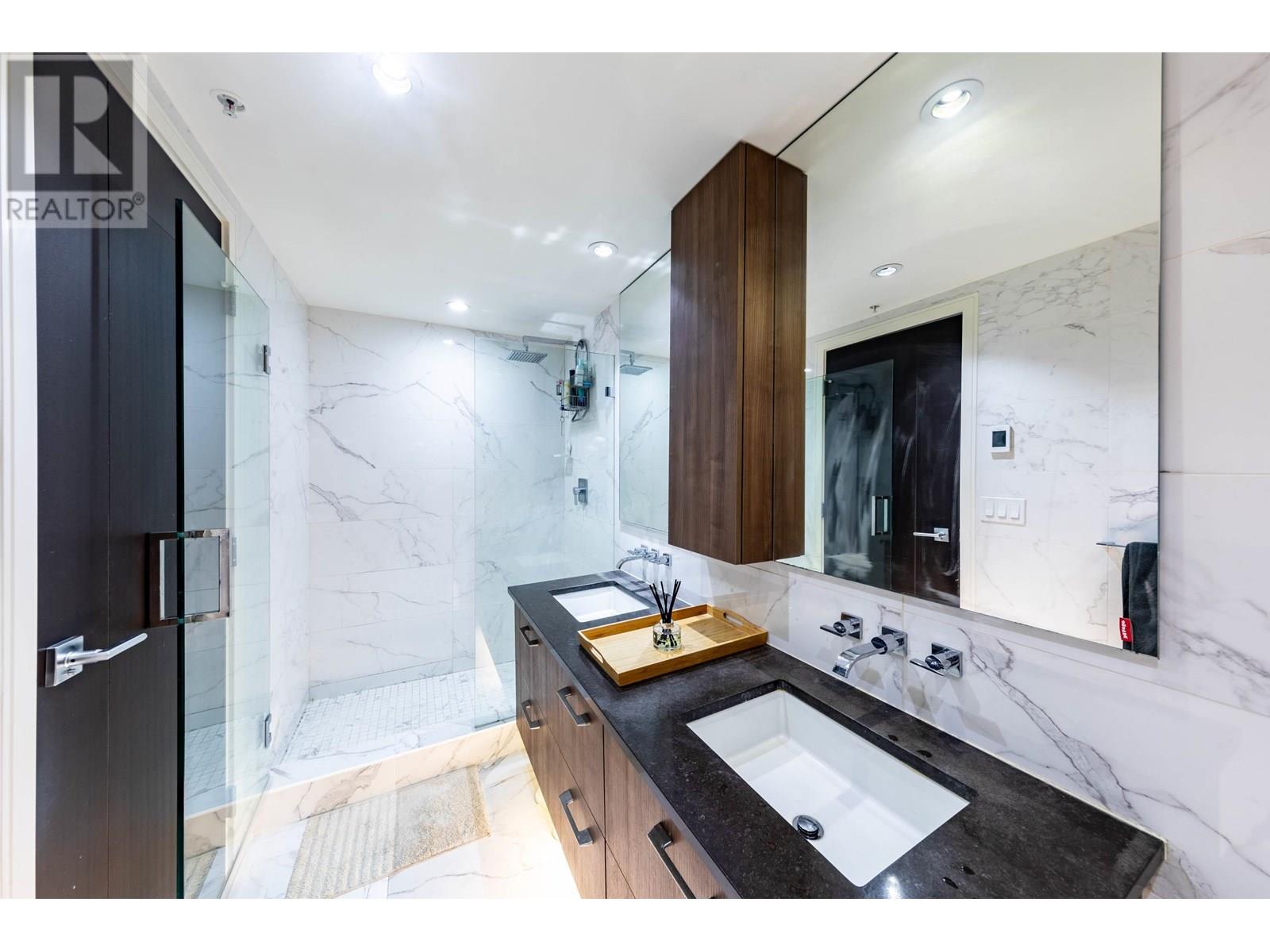 908 210 Salter Street, New Westminster, British Columbia  V3M 0J9 - Photo 8 - R3031141