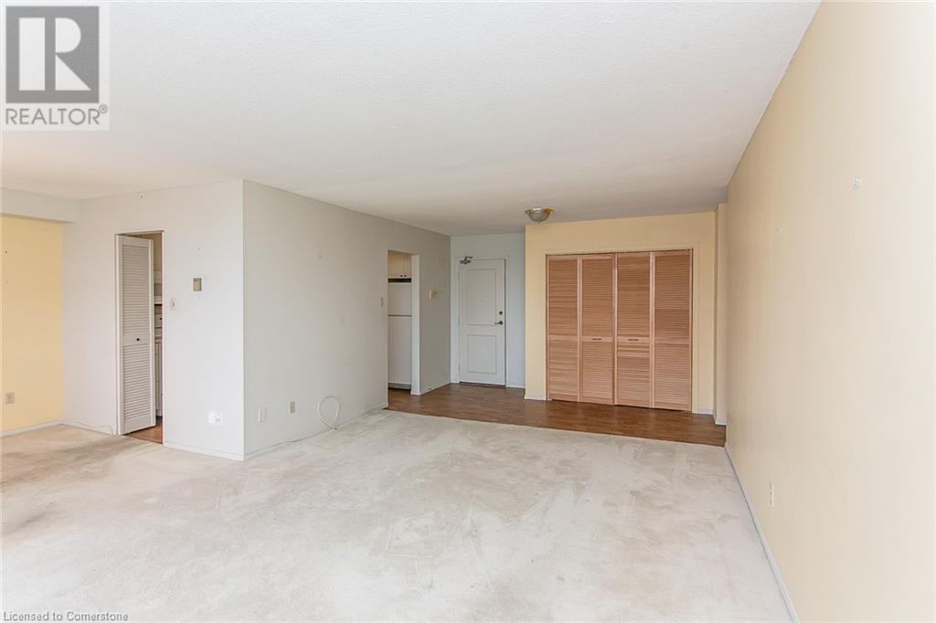 65 Westmount Road N Unit# 808, Waterloo, Ontario  N2L 5G6 - Photo 15 - 40754689