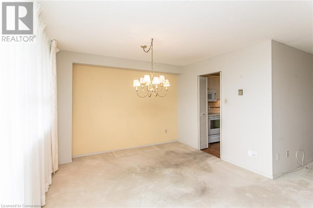 65 Westmount Road N Unit# 808, Waterloo, Ontario  N2L 5G6 - Photo 18 - 40754689