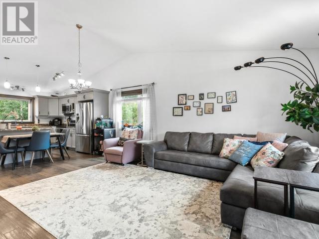 35-19 Wann Road, Whitehorse, Yukon  Y1A 0K4 - Photo 6 - 16660