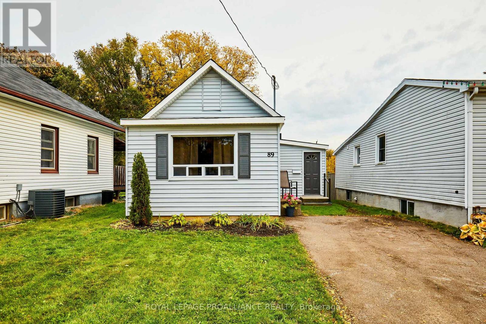 Property at 89 CROMWELL AVENUE image 2