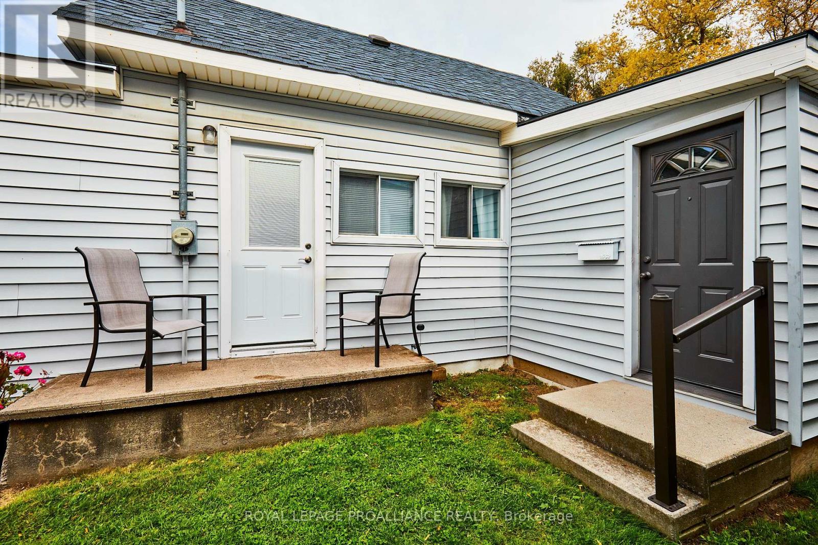 Property at 89 CROMWELL AVENUE image 4