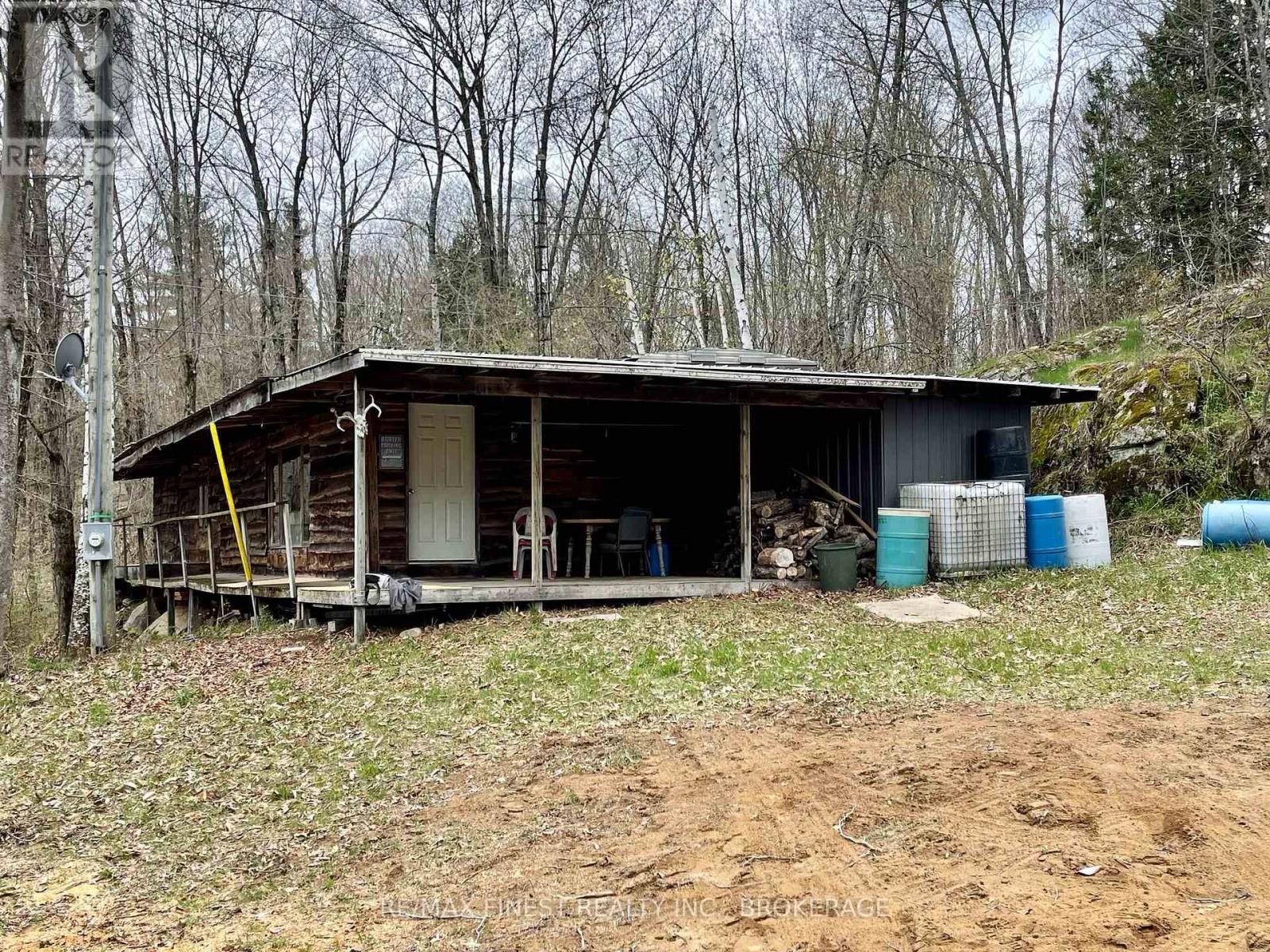 2223 Henderson Road, Frontenac, Ontario  K0H 1K0 - Photo 1 - X12311460