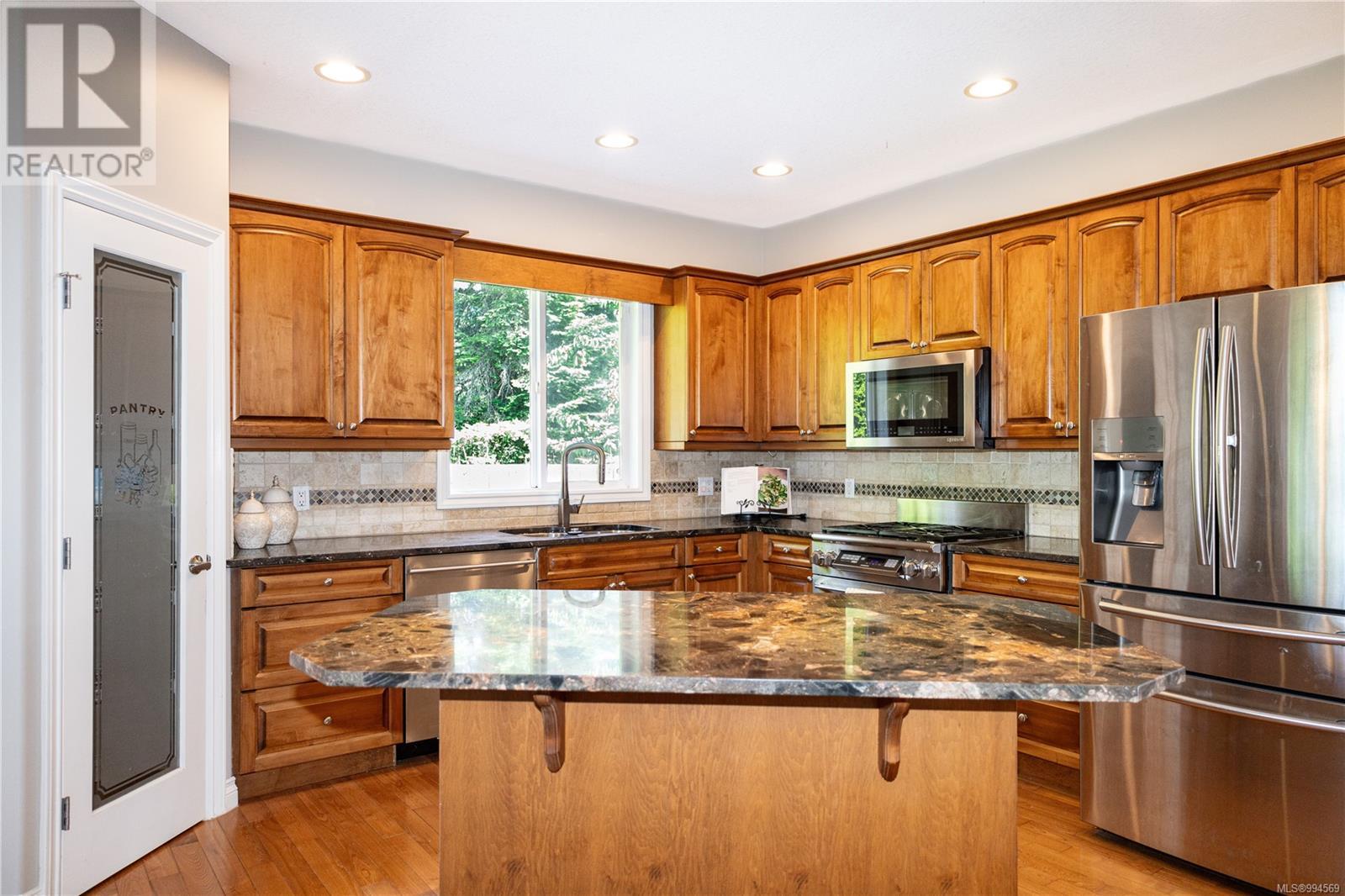 3547 Montana Dr, Campbell River, British Columbia  V9W 8G8 - Photo 10 - 994569