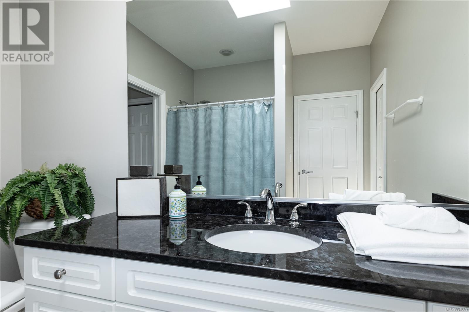 3547 Montana Dr, Campbell River, British Columbia  V9W 8G8 - Photo 37 - 994569