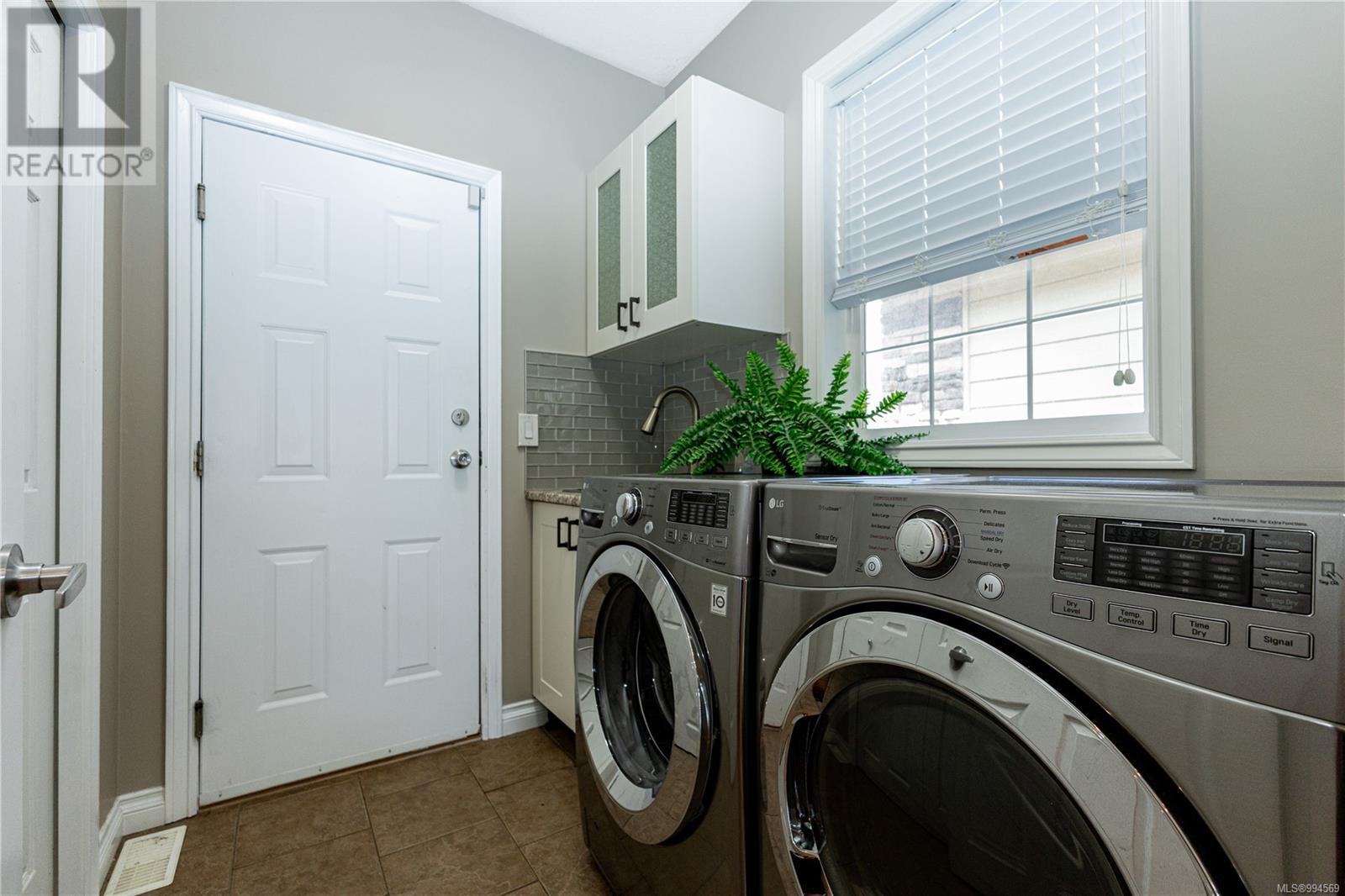 3547 Montana Dr, Campbell River, British Columbia  V9W 8G8 - Photo 42 - 994569