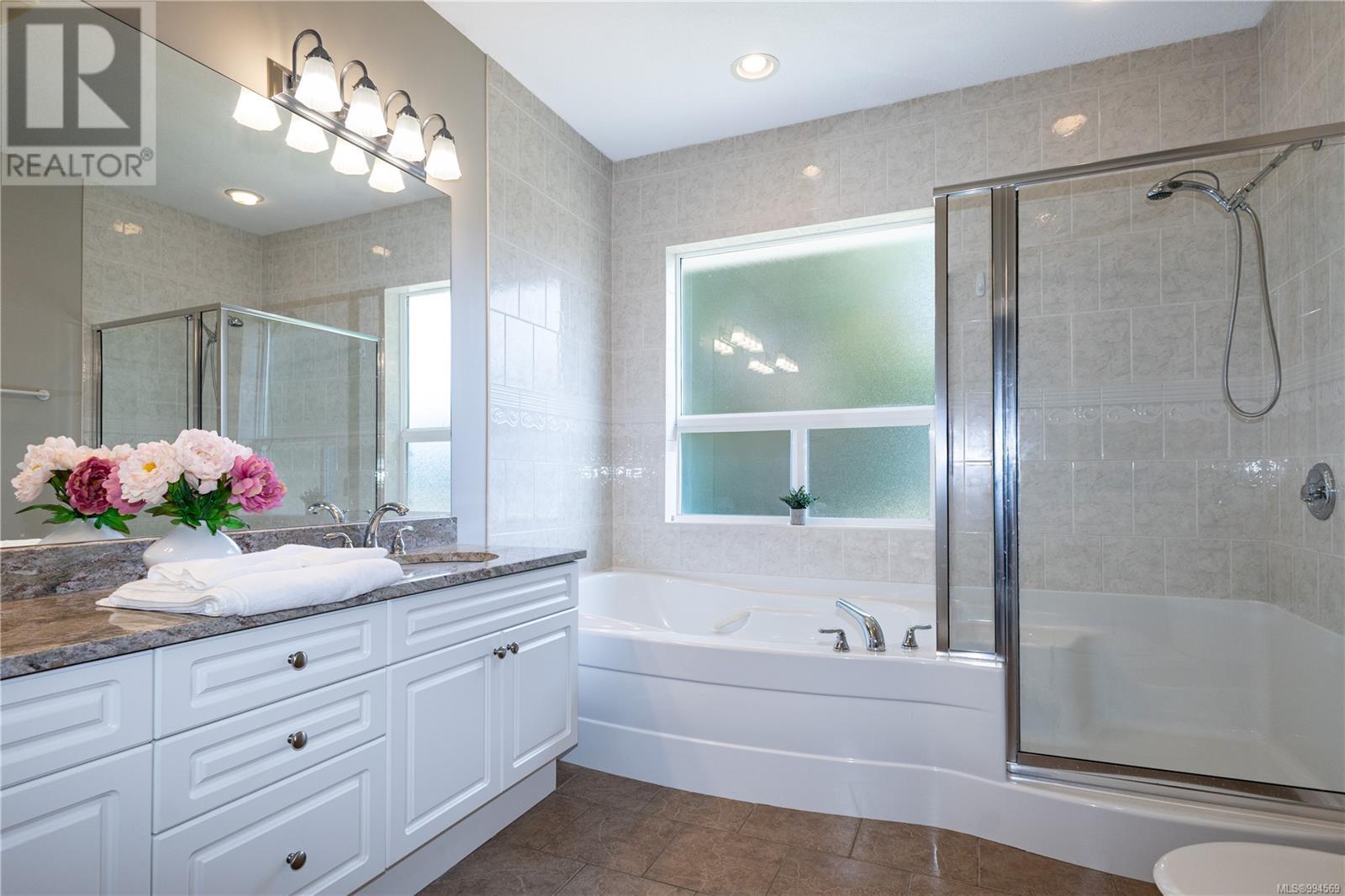 3547 Montana Dr, Campbell River, British Columbia  V9W 8G8 - Photo 29 - 994569