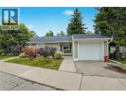 33 SZOLLOSY Circle, hamilton, Ontario