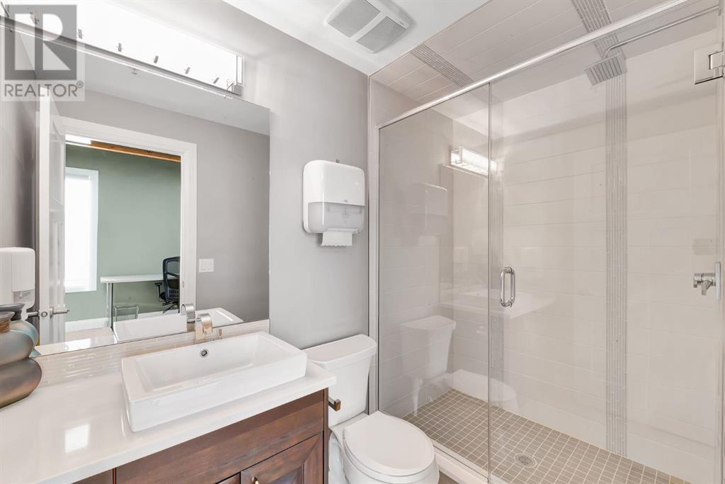 216 40 Avenue Ne, Calgary, Alberta  T2E 2M7 - Photo 27 - A2243807