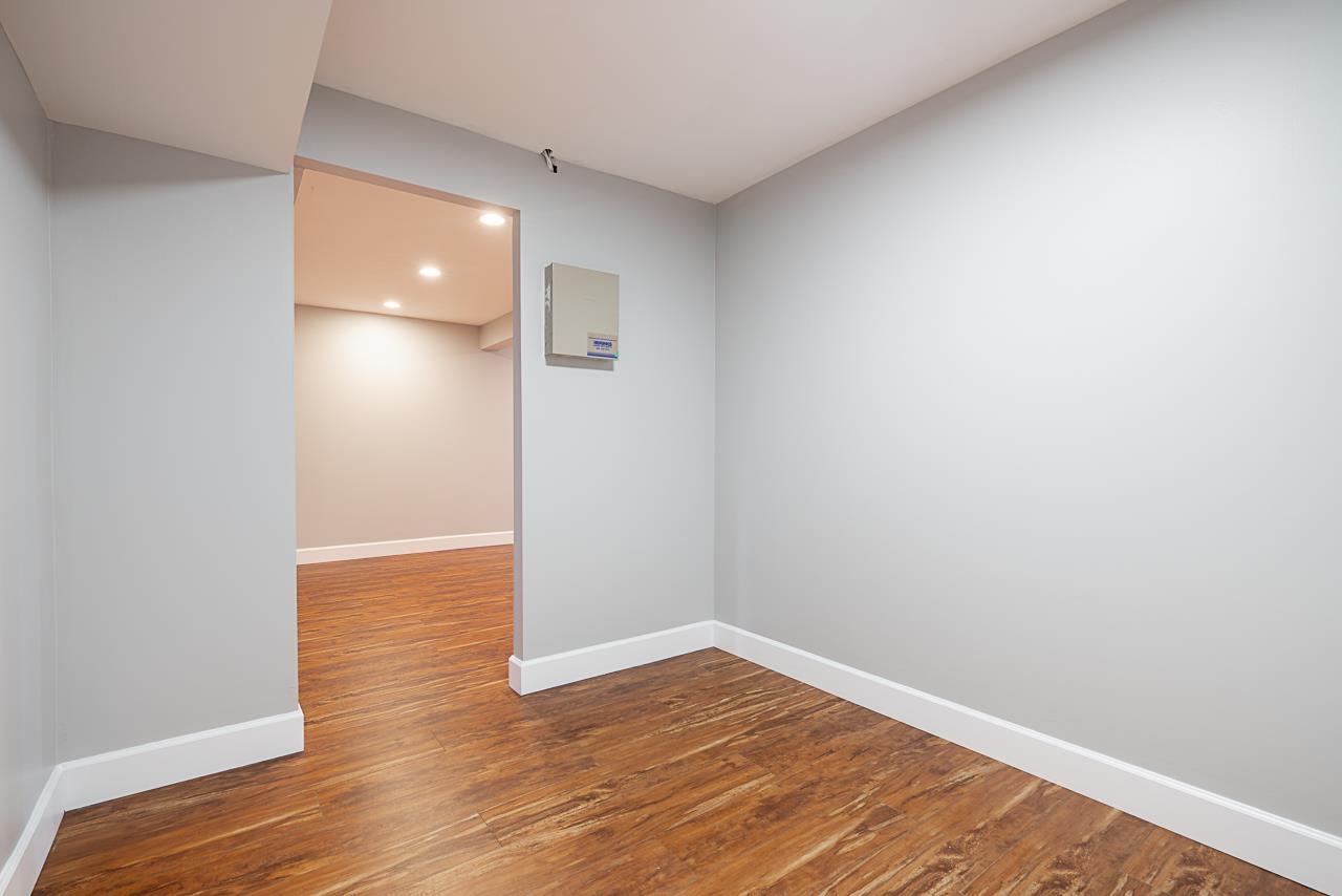 15760 Mcbeth Road, Surrey, British Columbia V4A 5X3 - Photo 28 - R3029327