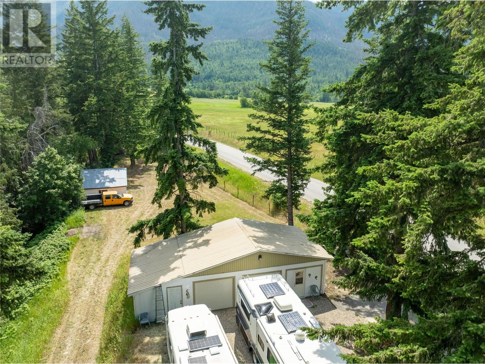 851 Dilworth Road, Sorrento, British Columbia  V0E 2W1 - Photo 38 - 10352156