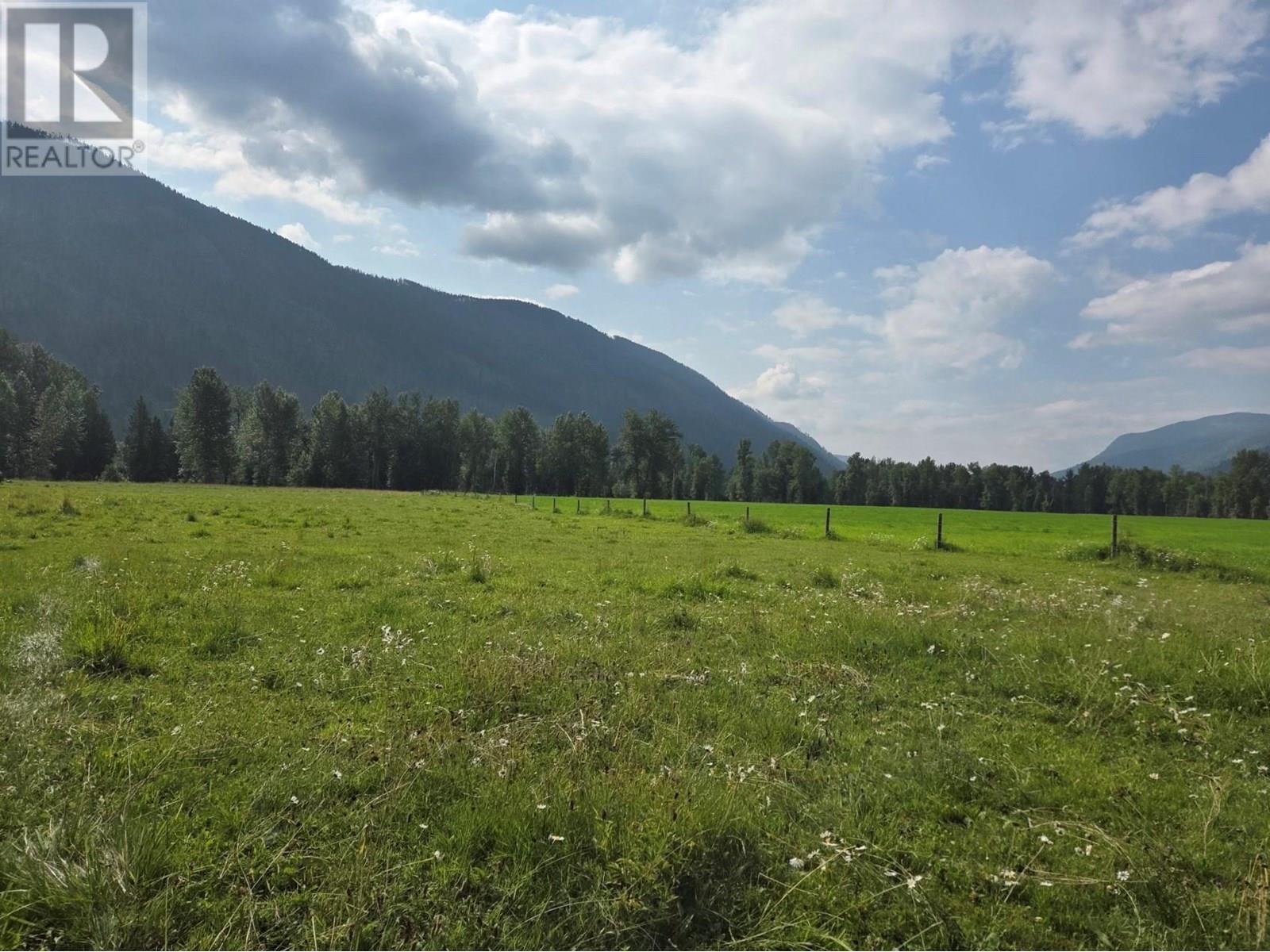 3284/3326 Yellowhead Highway S, Clearwater, British Columbia  V0E 1Z1 - Photo 39 - 10357452