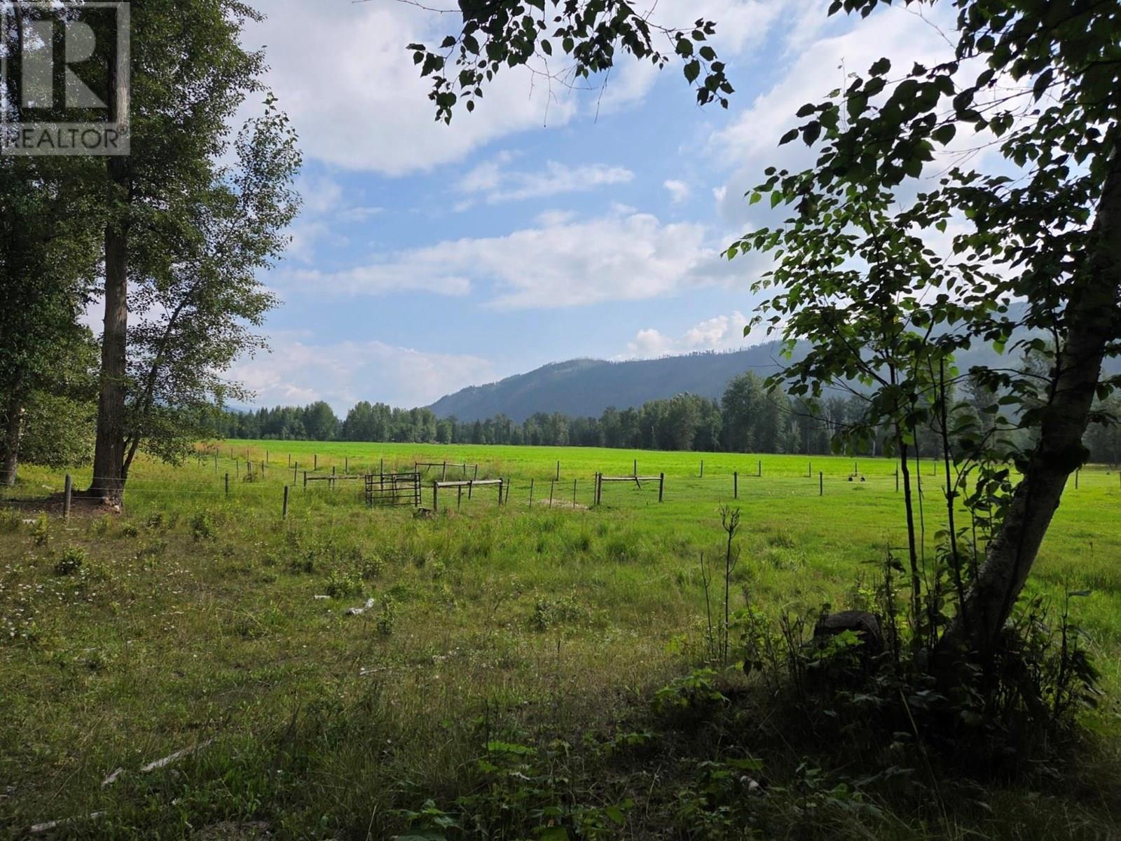 3284/3326 Yellowhead Highway S, Clearwater, British Columbia  V0E 1Z1 - Photo 33 - 10357452