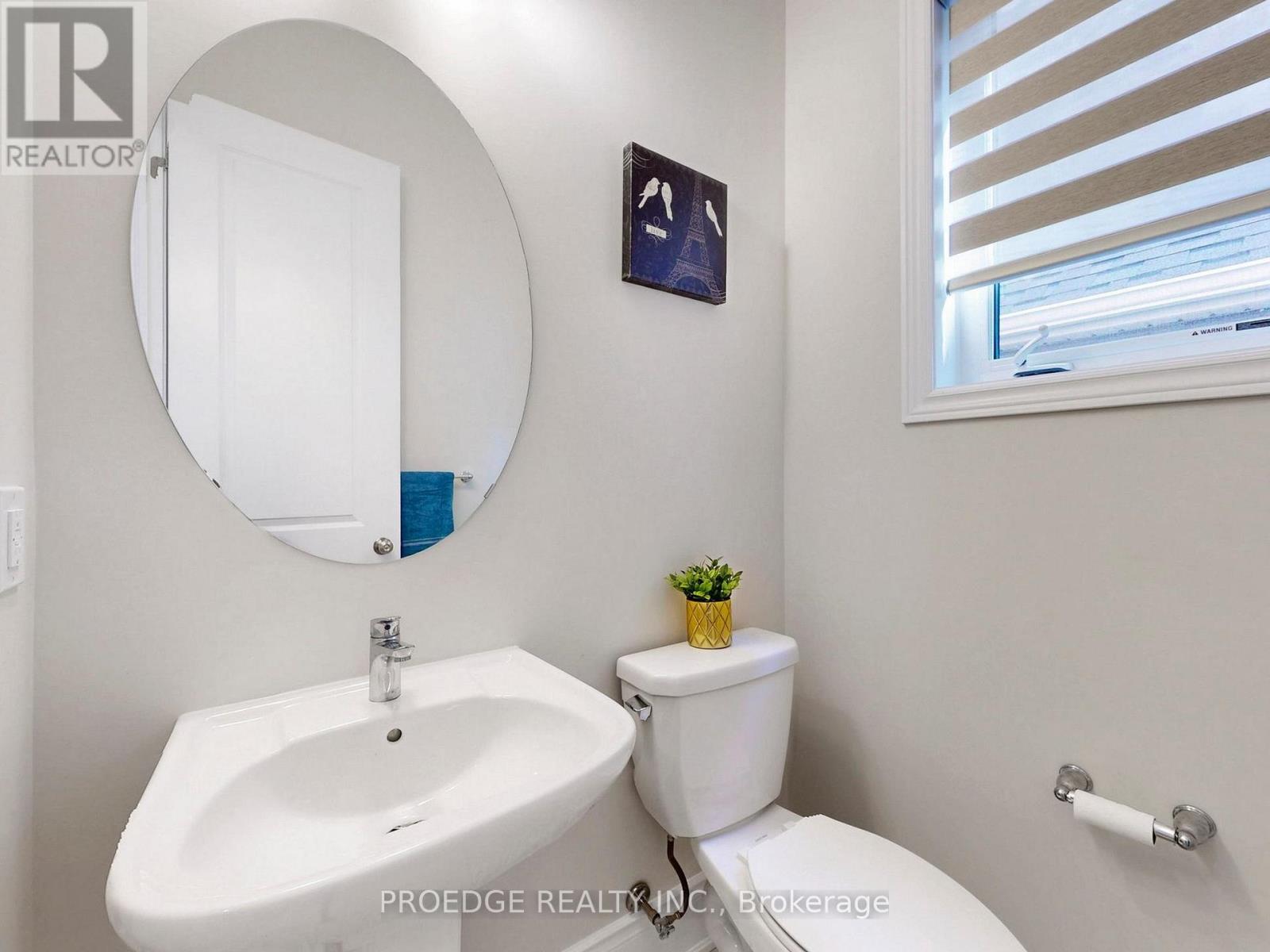217 Sunset Vista Court, Aurora, Ontario  L4G 3Y1 - Photo 16 - N12311323