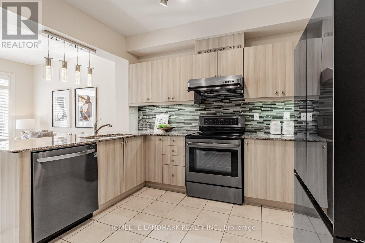 134 Dundas Way, Markham, Ontario  L6E 0T1 - Photo 8 - N12311370