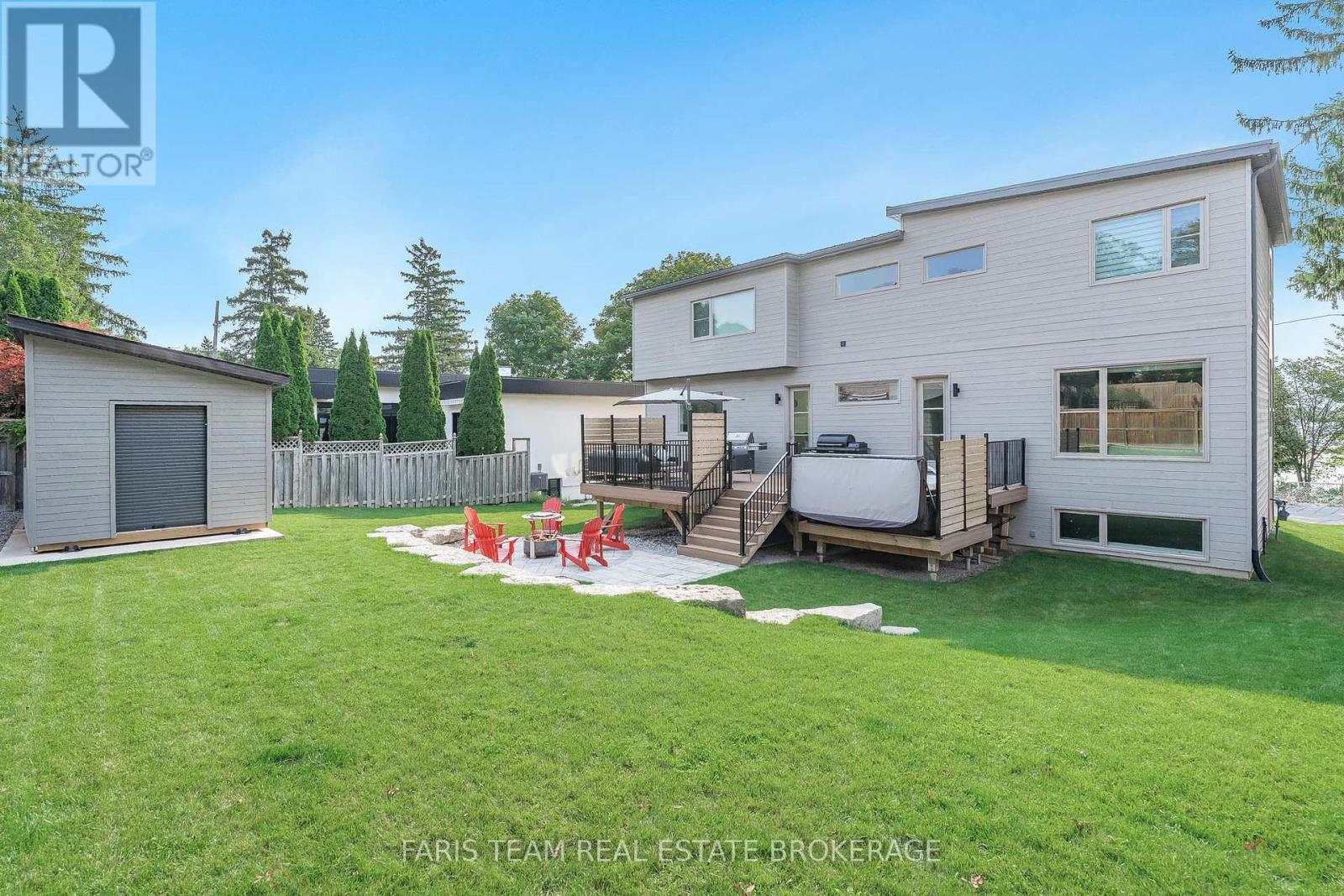 202 Kempenfelt Drive, Barrie, Ontario  L4M 1C3 - Photo 37 - S12311406
