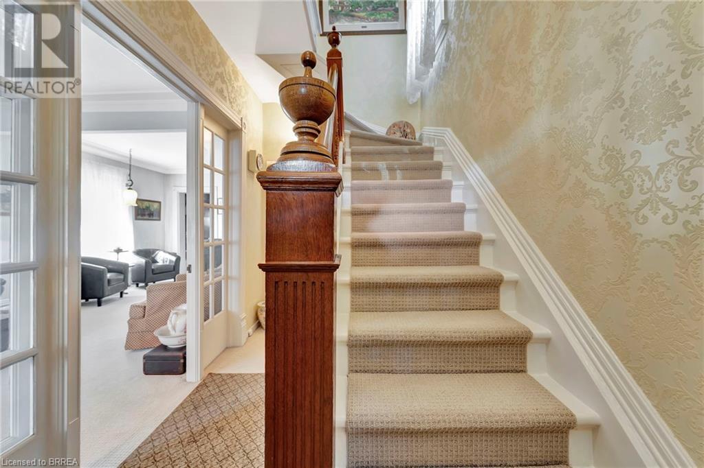 96 Walnut Street, Paris, Ontario  N3L 2J7 - Photo 6 - 40747205