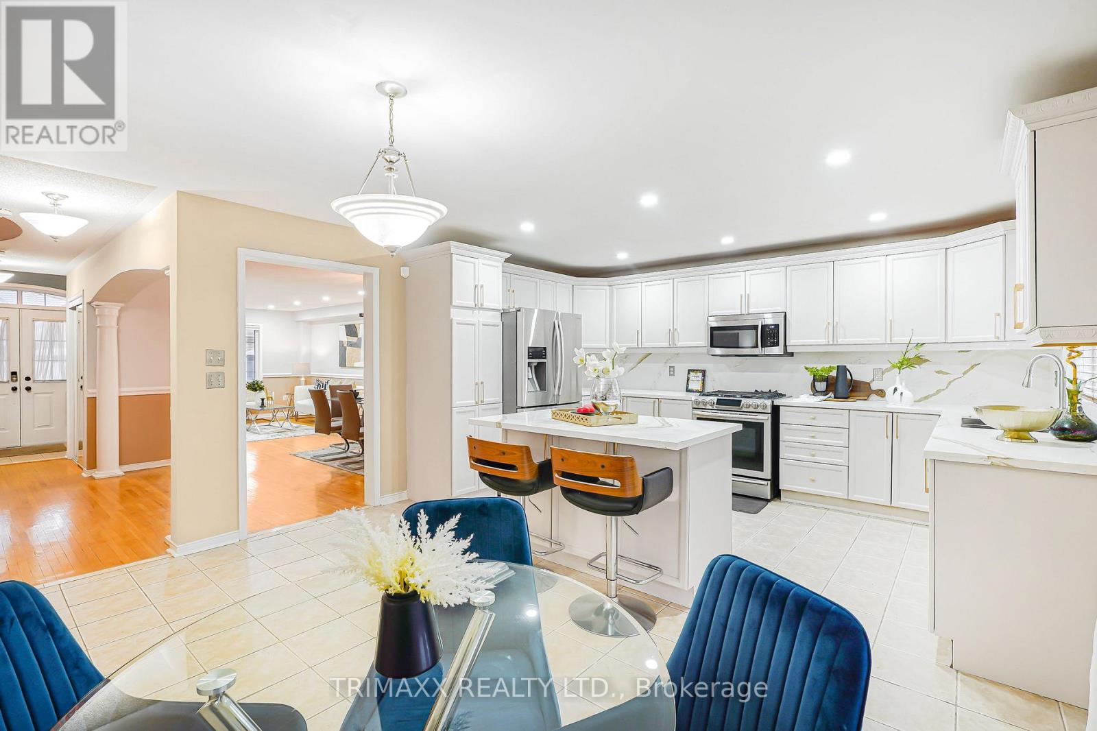 3 Turret Crescent, Brampton, Ontario  L7A 2N9 - Photo 6 - W12311417