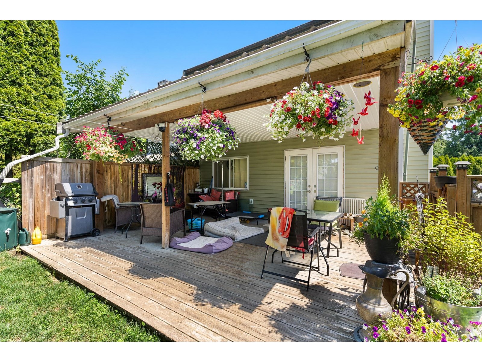 Property at 5343 199A STREET image 2