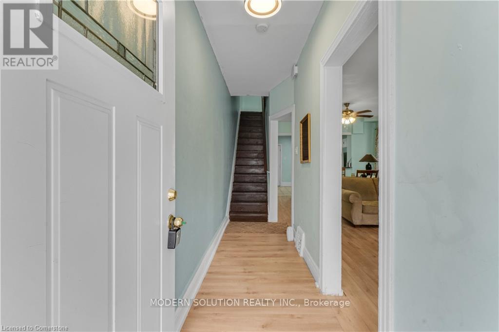 204 Sherman Avenue, Hamilton, Ontario  L8L 6M9 - Photo 26 - X12311350