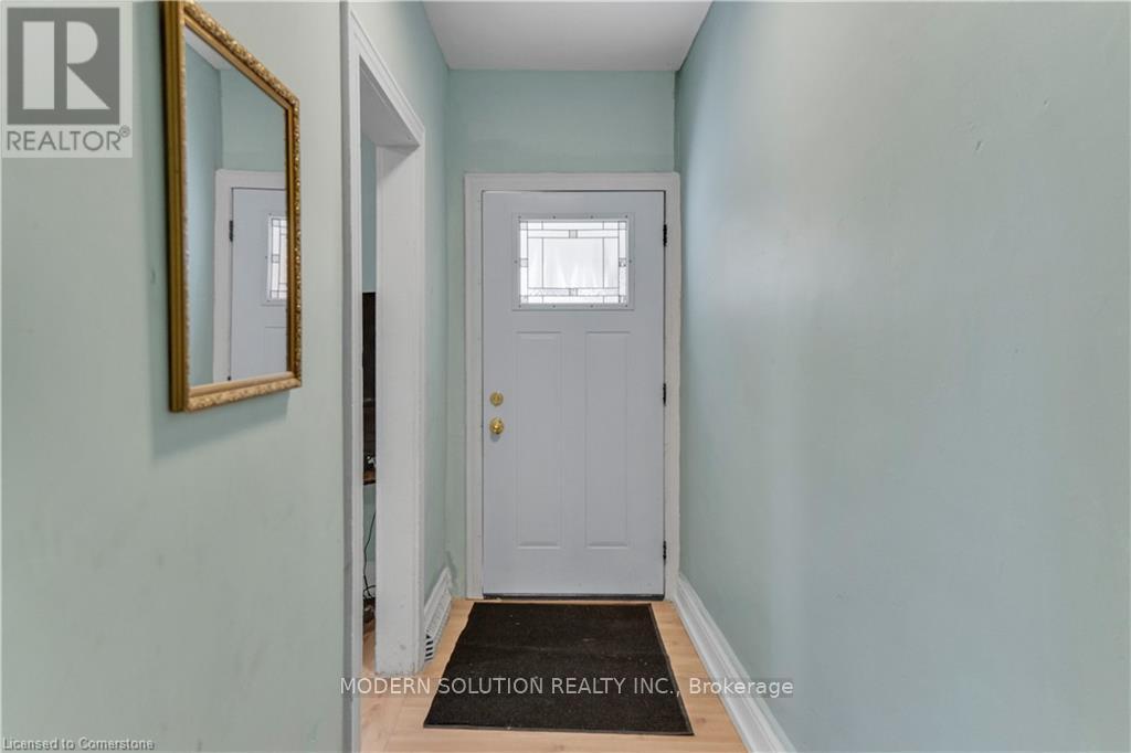 204 Sherman Avenue, Hamilton, Ontario  L8L 6M9 - Photo 27 - X12311350