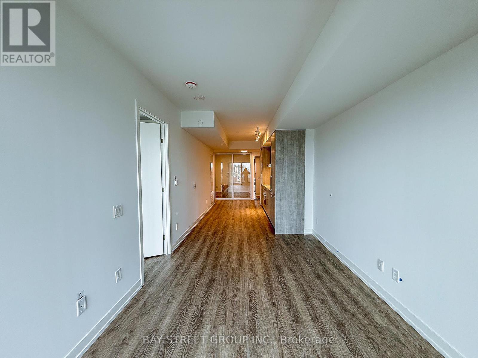 1906 - 771 Yonge Street, Toronto, Ontario  M4W 0B8 - Photo 6 - C12311425