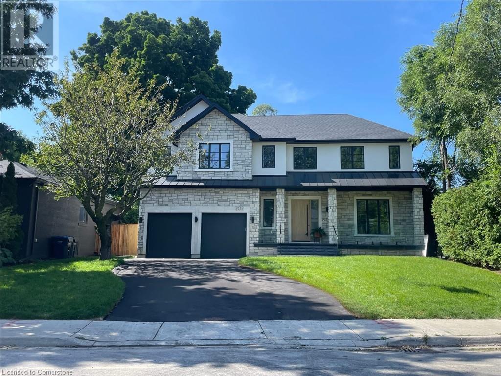 Property at 202 QUEEN Street W image 1