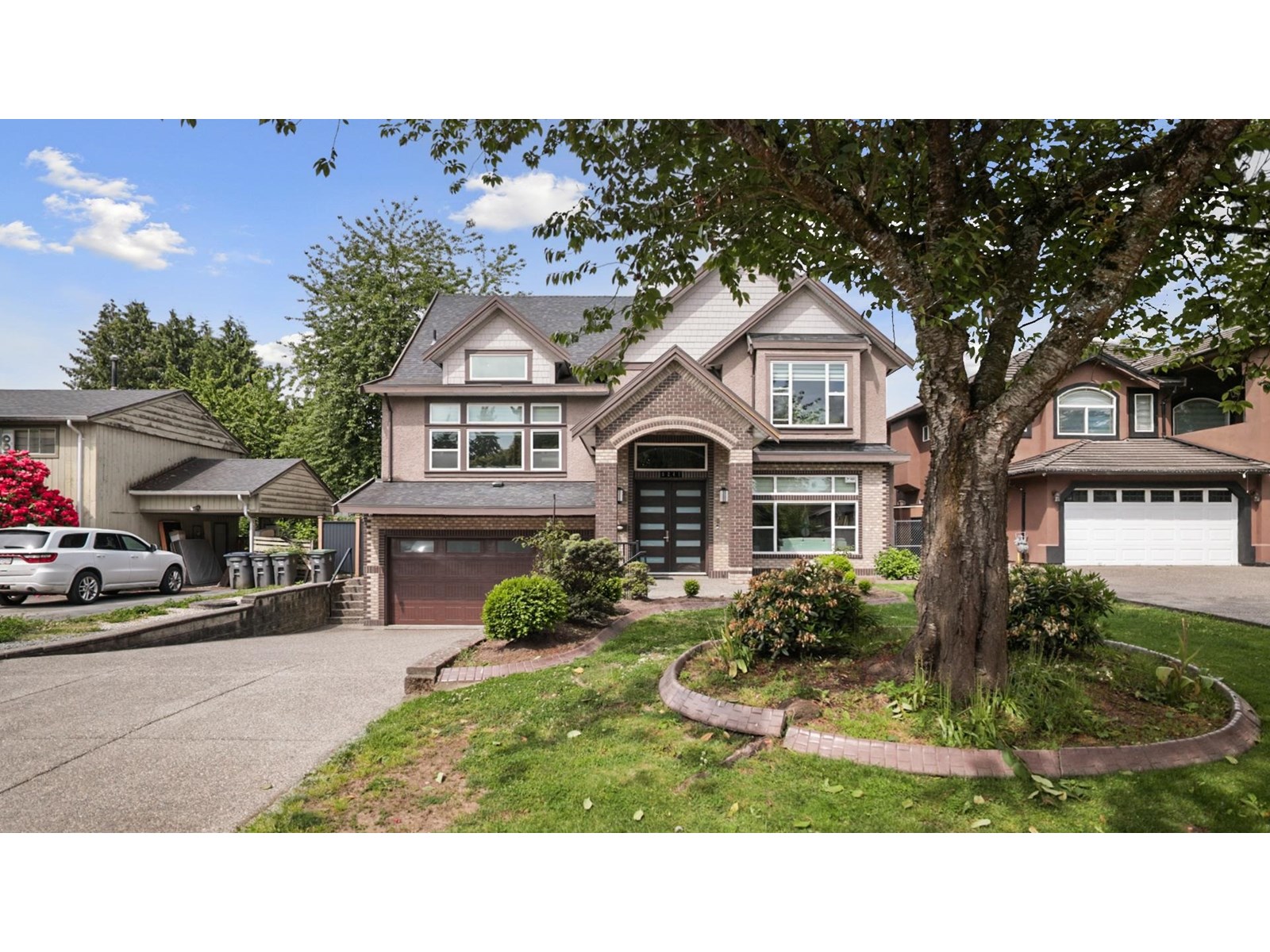 Property at 9241 127 STREET image 1