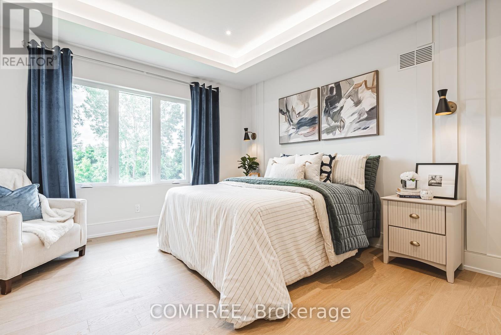 202 Queen Street W, Mississauga (Port Credit), Ontario  L5H 1L6 - Photo 25 - W12311573