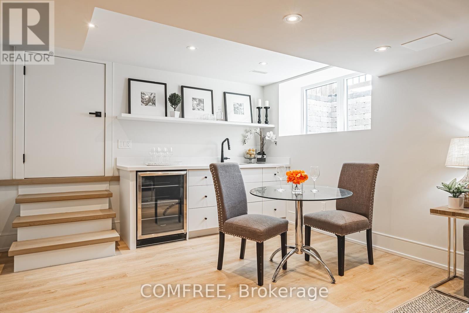 202 Queen Street W, Mississauga (Port Credit), Ontario  L5H 1L6 - Photo 42 - W12311573